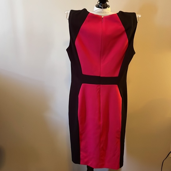 Calvin Klein fitted knit dress size 10p - Picture 2 of 4